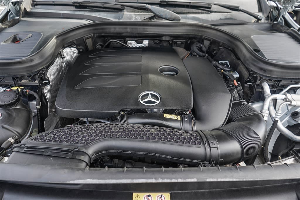 2020 Mercedes-Benz GLC 300 8