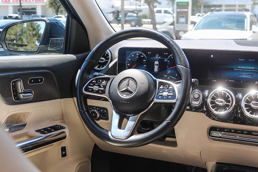 Thumbnail: 2021 Mercedes-Benz GLA - 12