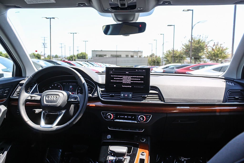 Thumbnail: 2023 Audi Q5 - 2