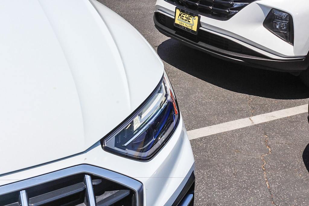 Thumbnail: 2023 Audi Q5 - 21