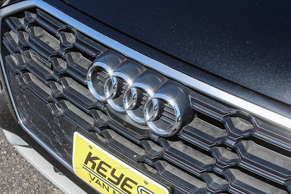 Thumbnail: 2022 Audi Q5 - 23