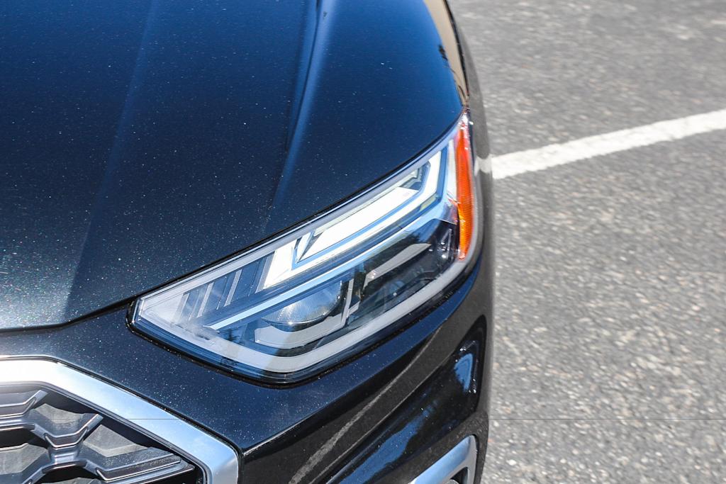 Thumbnail: 2022 Audi Q5 - 22