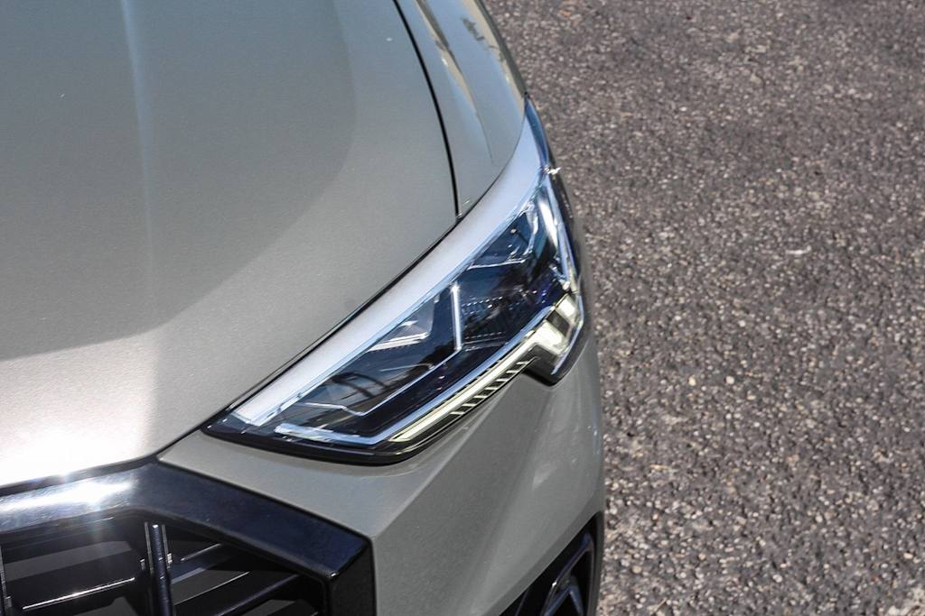 Thumbnail: 2022 Audi Q3 - 23