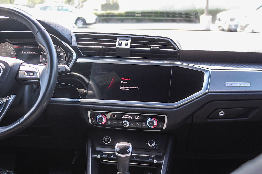 Thumbnail: 2022 Audi Q3 - 14