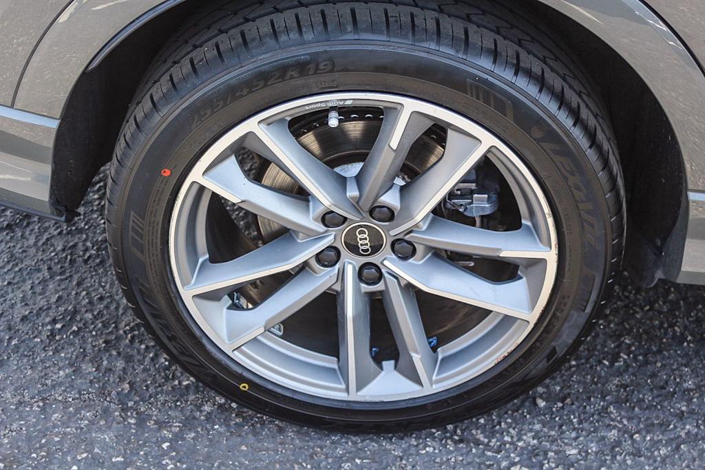 Thumbnail: 2022 Audi Q3 - 7