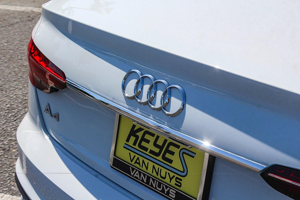 Thumbnail: 2022 Audi A4 - 6