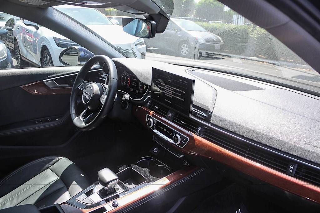 Thumbnail: 2020 Audi A4 - 11