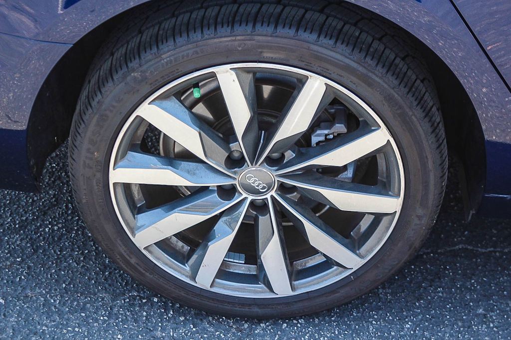 Thumbnail: 2020 Audi A4 - 7