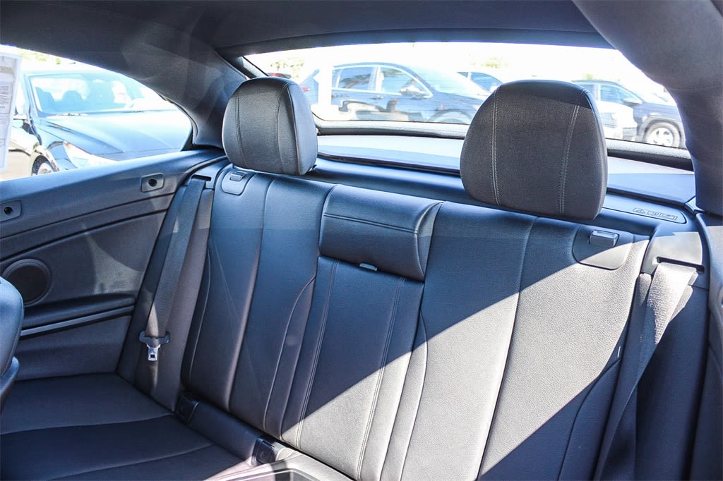 Thumbnail: 2014 BMW 4 Series - 10