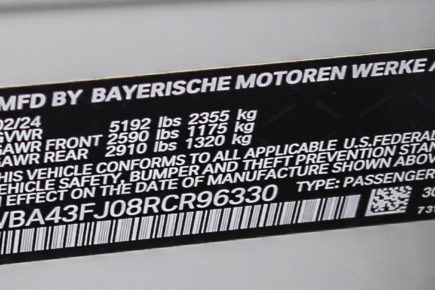 Thumbnail: 2024 BMW 5 Series - 17