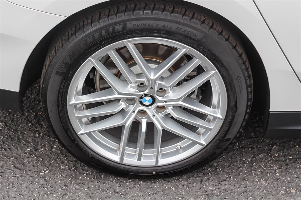Thumbnail: 2024 BMW 5 Series - 7