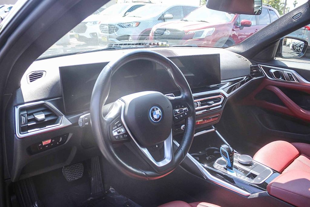 Thumbnail: 2023 BMW i4 - 13