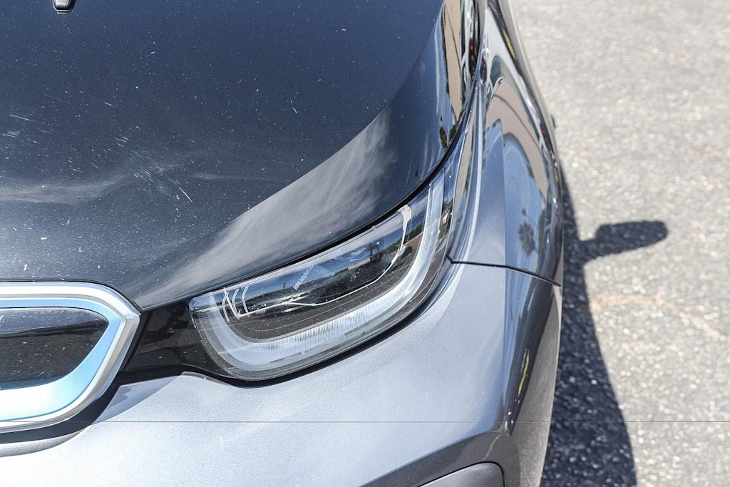 Thumbnail: 2019 BMW i3 - 19