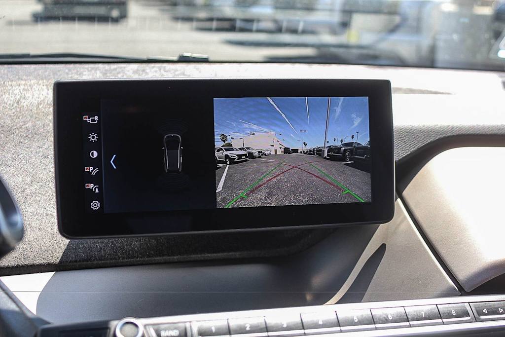 Thumbnail: 2019 BMW i3 - 28