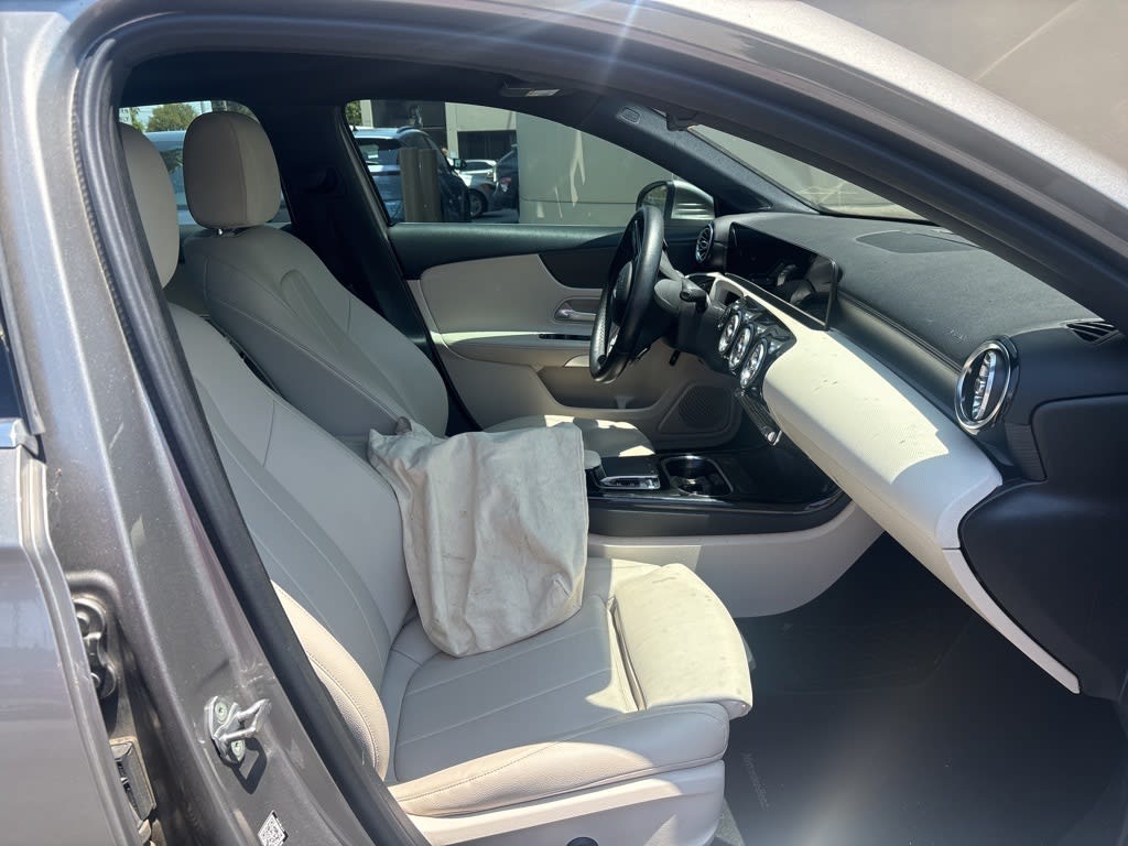Thumbnail: 2019 Mercedes-Benz A-Class - 10