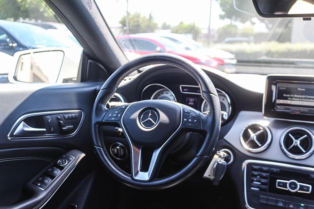 Thumbnail: 2014 Mercedes-Benz CLA - 12