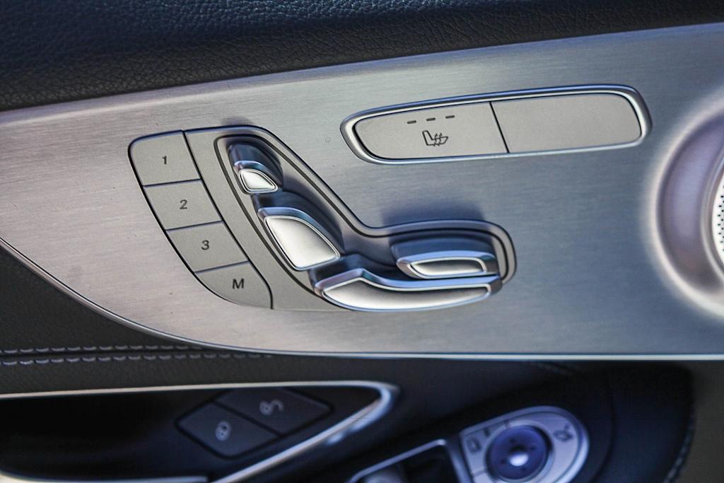 Thumbnail: 2019 Mercedes-Benz C-Class - 27