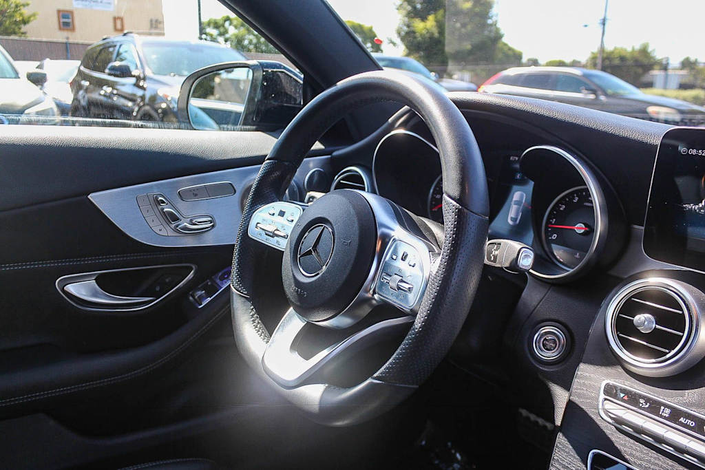 Thumbnail: 2019 Mercedes-Benz C-Class - 2