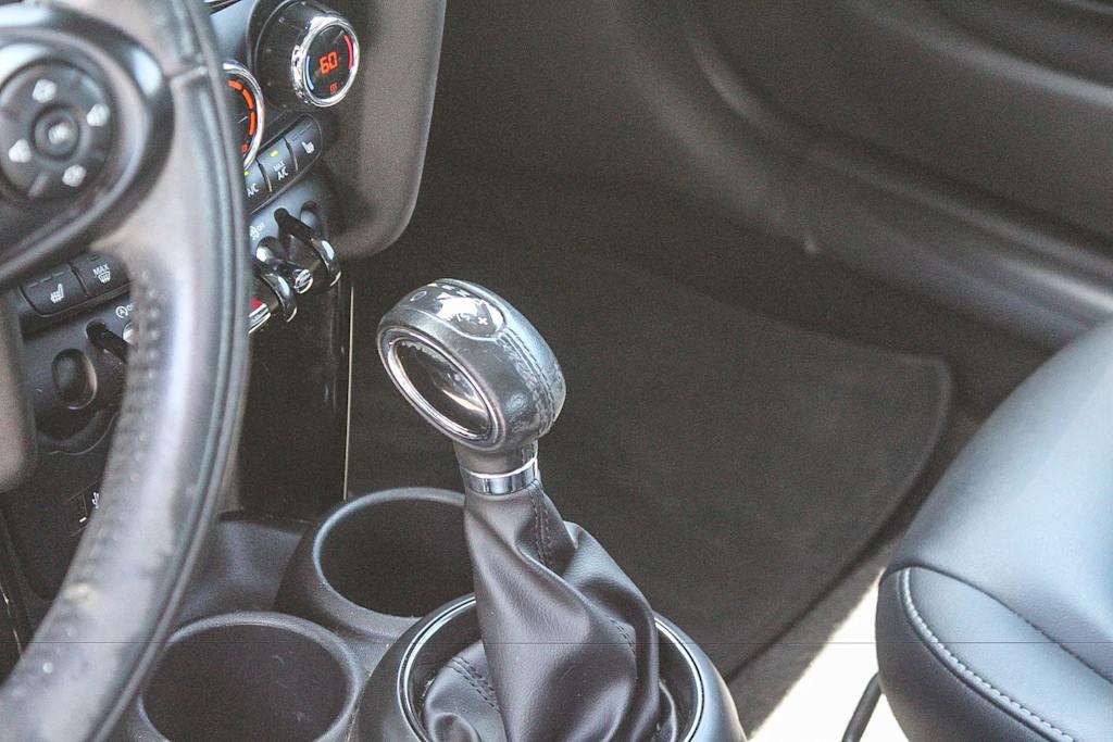 Thumbnail: 2019 MINI Cooper - 14