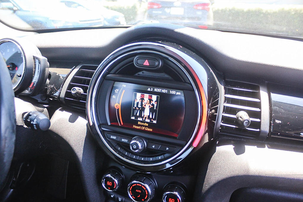 Thumbnail: 2019 MINI Cooper - 2