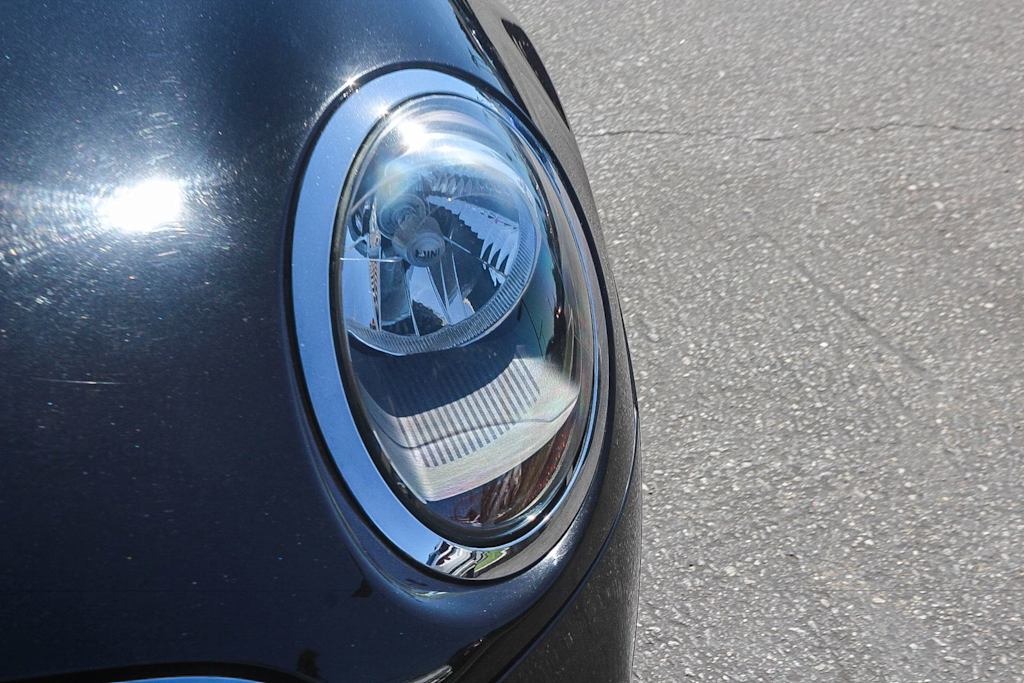 Thumbnail: 2019 MINI Cooper - 18