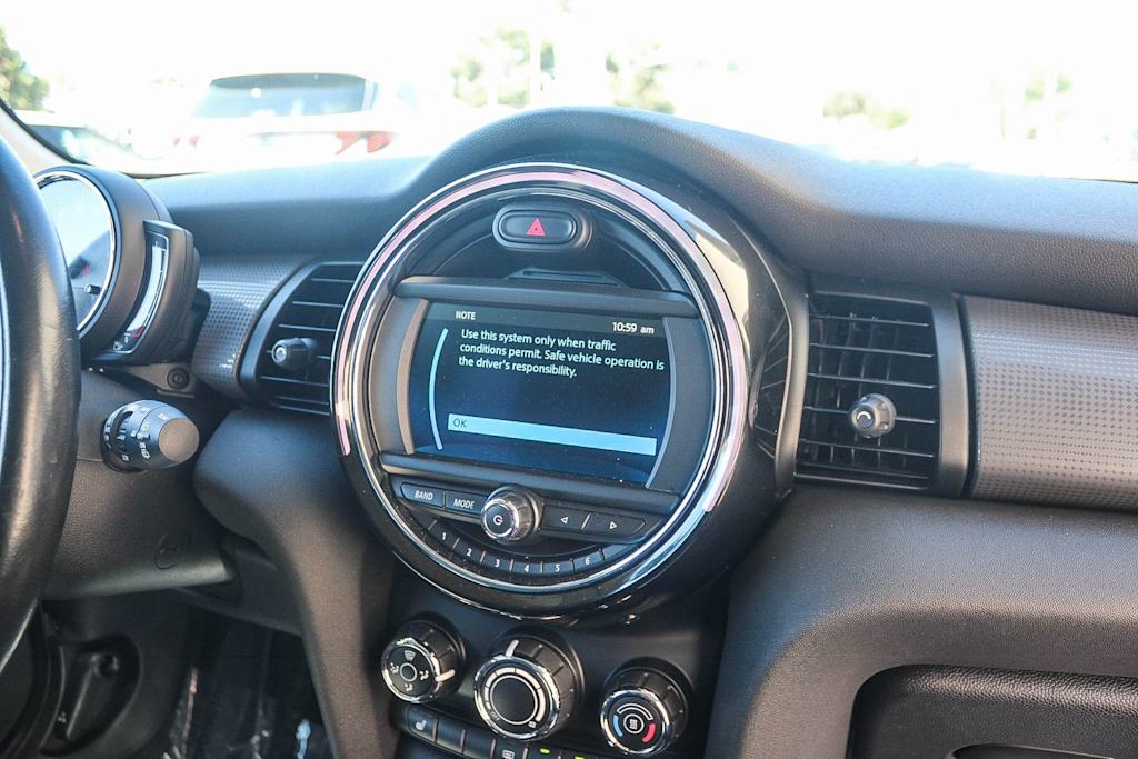 Thumbnail: 2019 MINI Cooper - 2