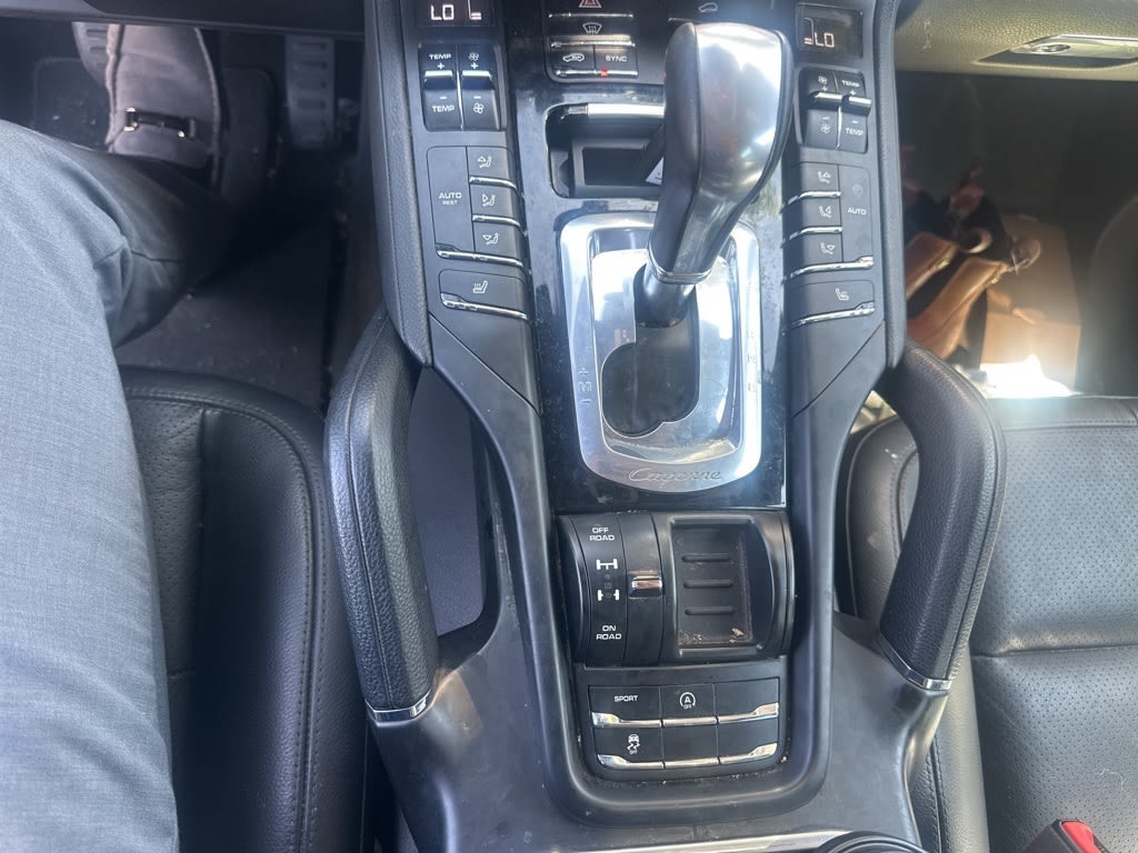 Thumbnail: 2018 Porsche Cayenne - 17