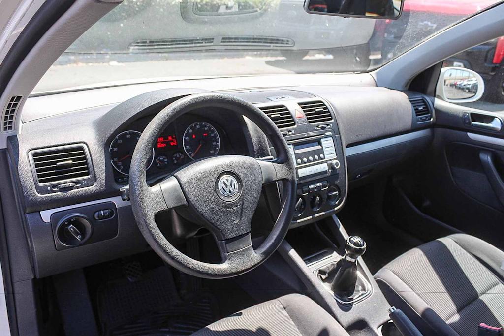 Thumbnail: 2009 Volkswagen Rabbit - 12