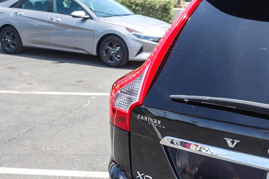 Thumbnail: 2016 Volvo XC60 - 6
