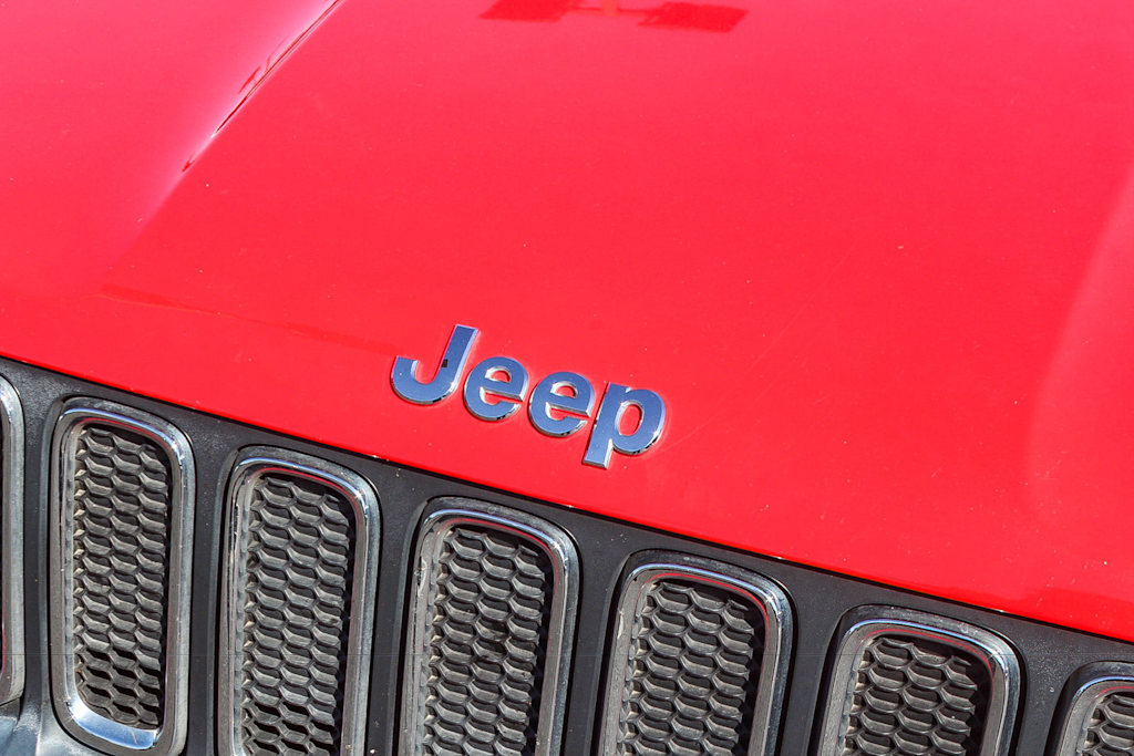 Thumbnail: 2016 Jeep Renegade - 6