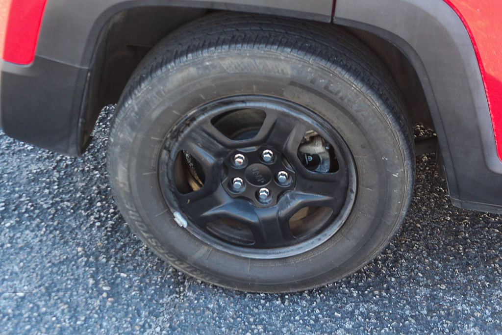 Thumbnail: 2016 Jeep Renegade - 7