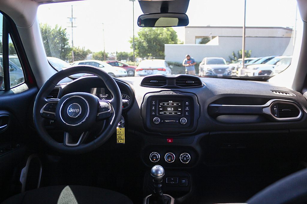Thumbnail: 2016 Jeep Renegade - 2