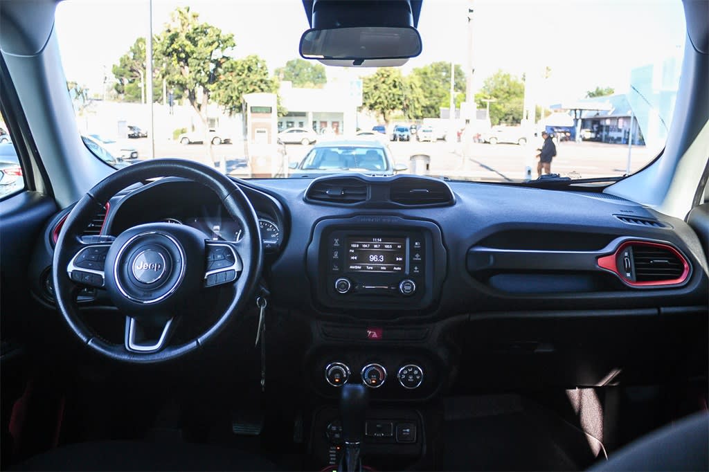 Thumbnail: 2015 Jeep Renegade - 2