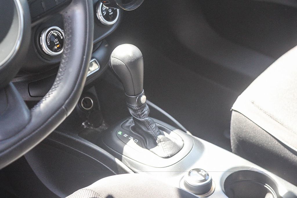 Thumbnail: 2016 Fiat 500X - 14
