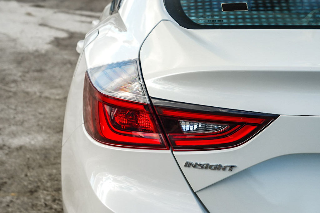 Thumbnail: 2019 Honda Insight - 10