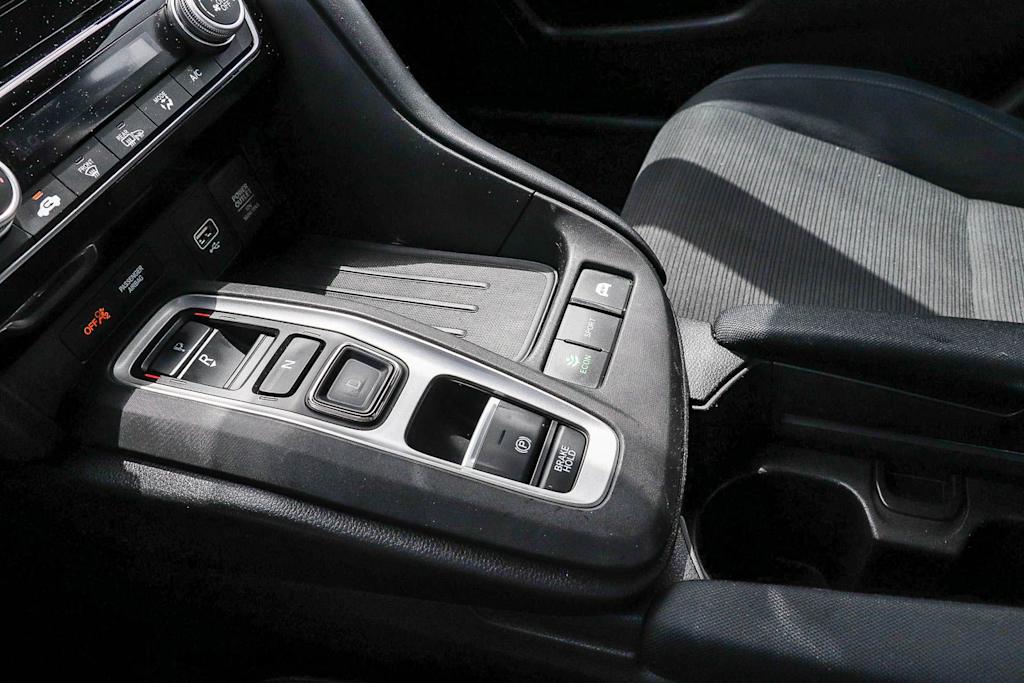 Thumbnail: 2019 Honda Insight - 19
