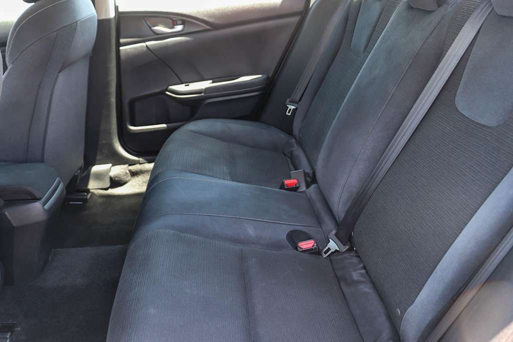 Thumbnail: 2019 Honda Insight - 11