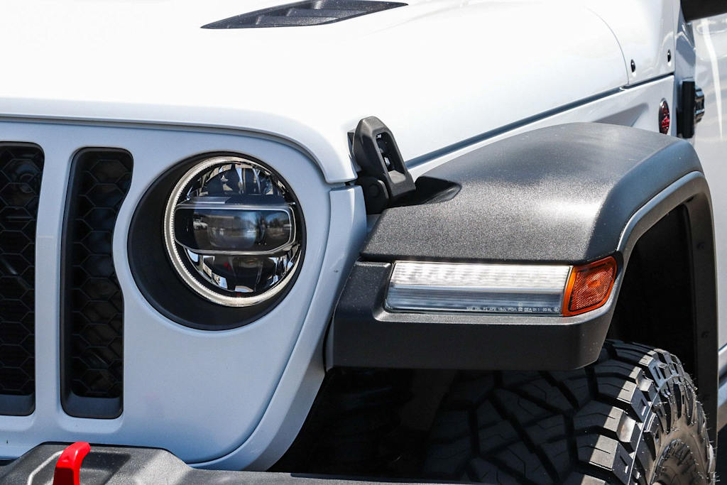 Thumbnail: 2020 Jeep Gladiator - 2
