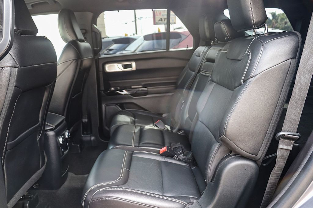 Thumbnail: 2021 Ford Explorer - 10