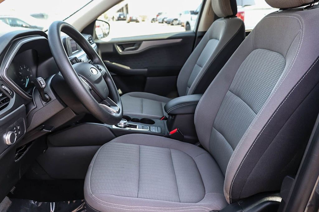 Thumbnail: 2020 Ford Escape - 10