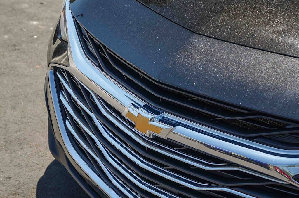 Thumbnail: 2022 Chevrolet Malibu - 21