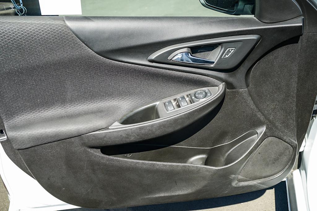 Thumbnail: 2023 Chevrolet Malibu - 25