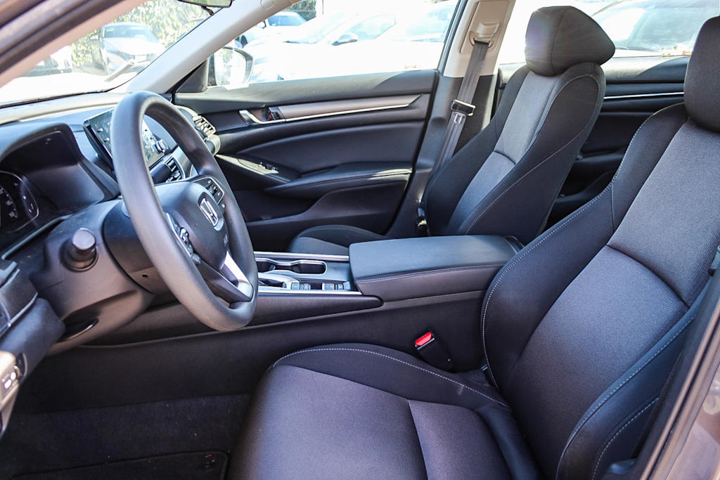 2022 Honda Accord LX 11
