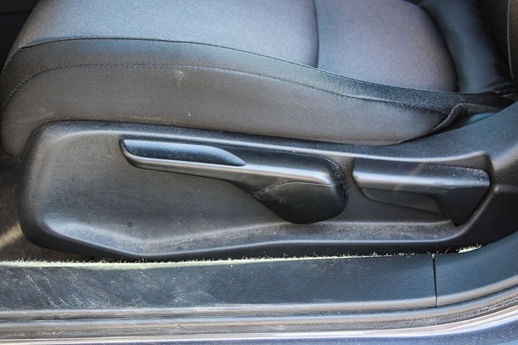 2022 Honda Accord LX 24