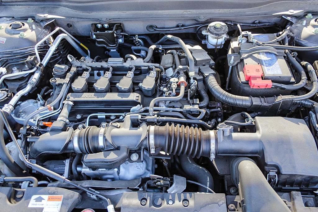 2022 Honda Accord LX 8