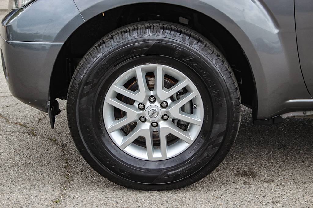 2019 Nissan Frontier SV 18