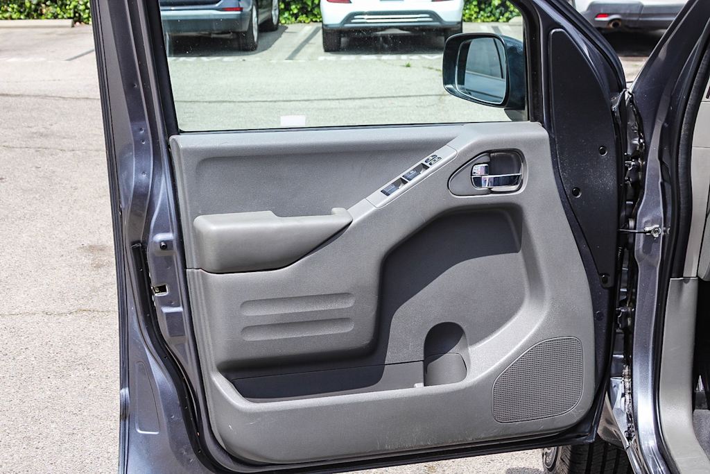 2019 Nissan Frontier SV 21
