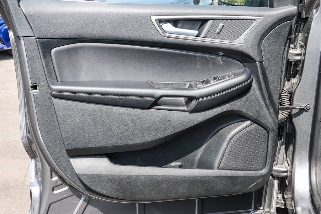 Thumbnail: 2024 Ford Edge - 23