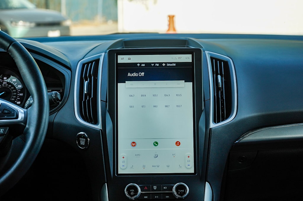 Thumbnail: 2023 Ford Edge - 13