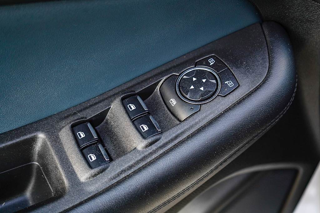 Thumbnail: 2023 Ford Edge - 23